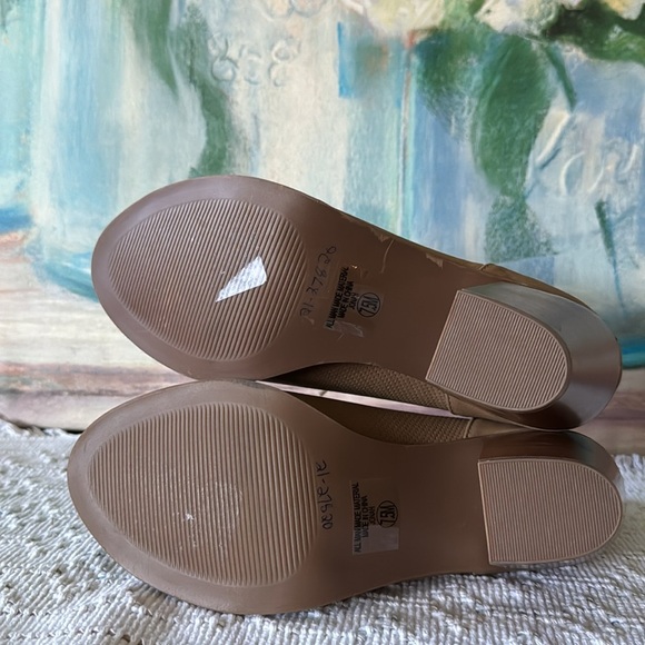 Y-Not? Lace Up Tan Leather Like Perforated Bootie Open Toe Block Heel Sz 7.5 - Picture 7 of 10